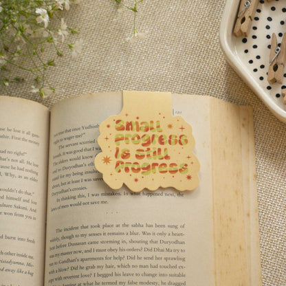 Laugh & Love Set of 10 Magnetic Bookmarks